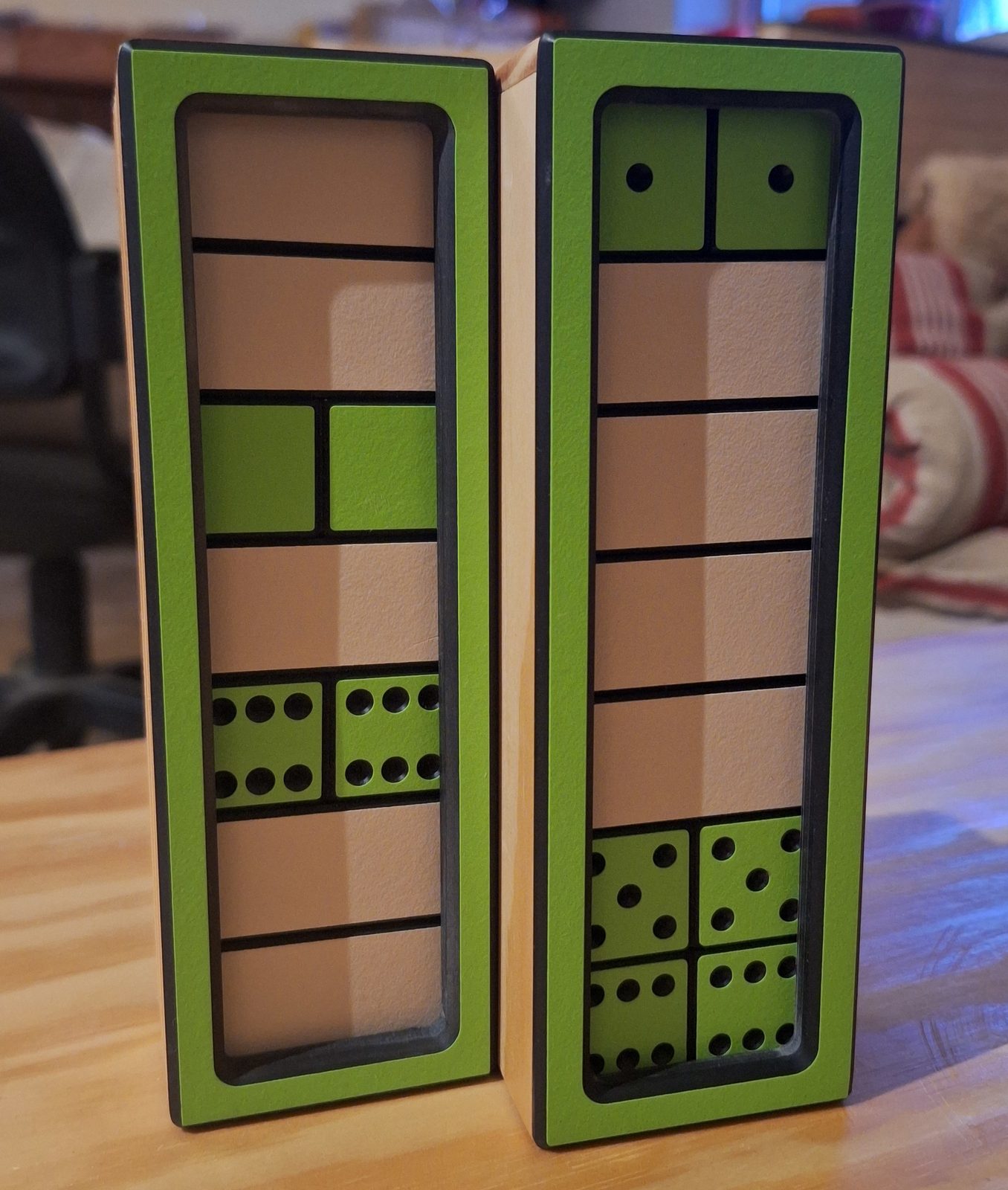 Dominos — vue 5